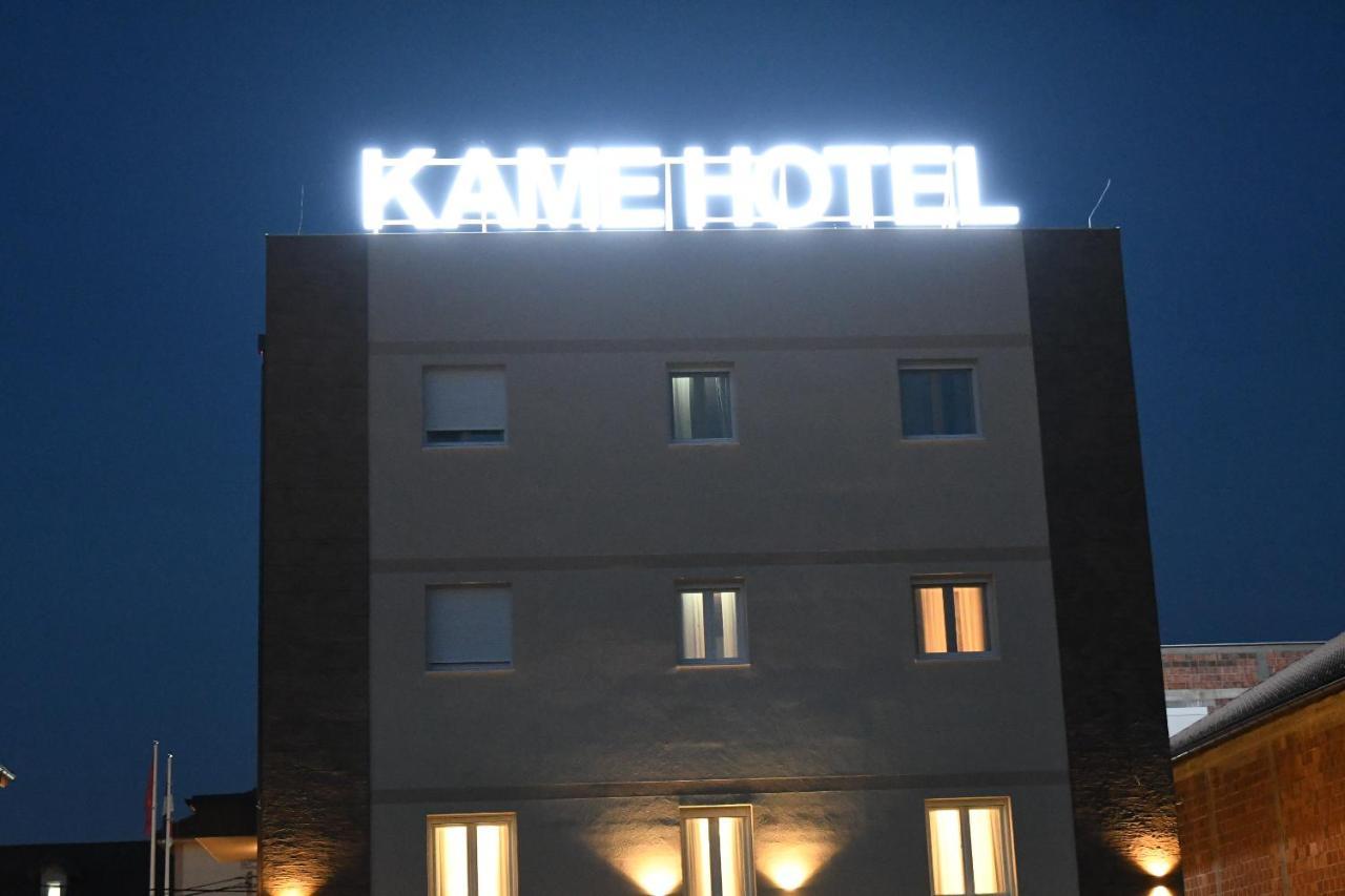 Kame Hotel Belgrade,贝尔格莱德凯美酒店 Ledine エクステリア 写真