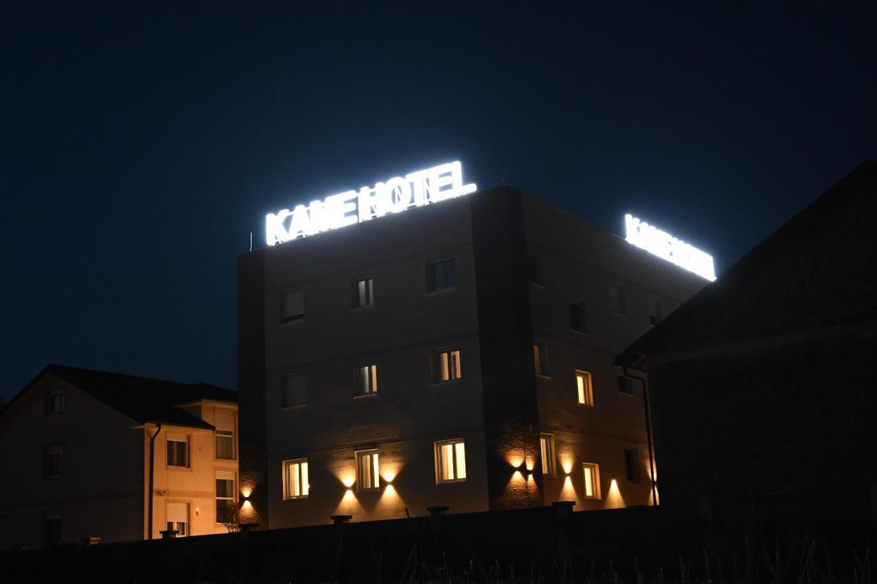 Kame Hotel Belgrade,贝尔格莱德凯美酒店 Ledine エクステリア 写真