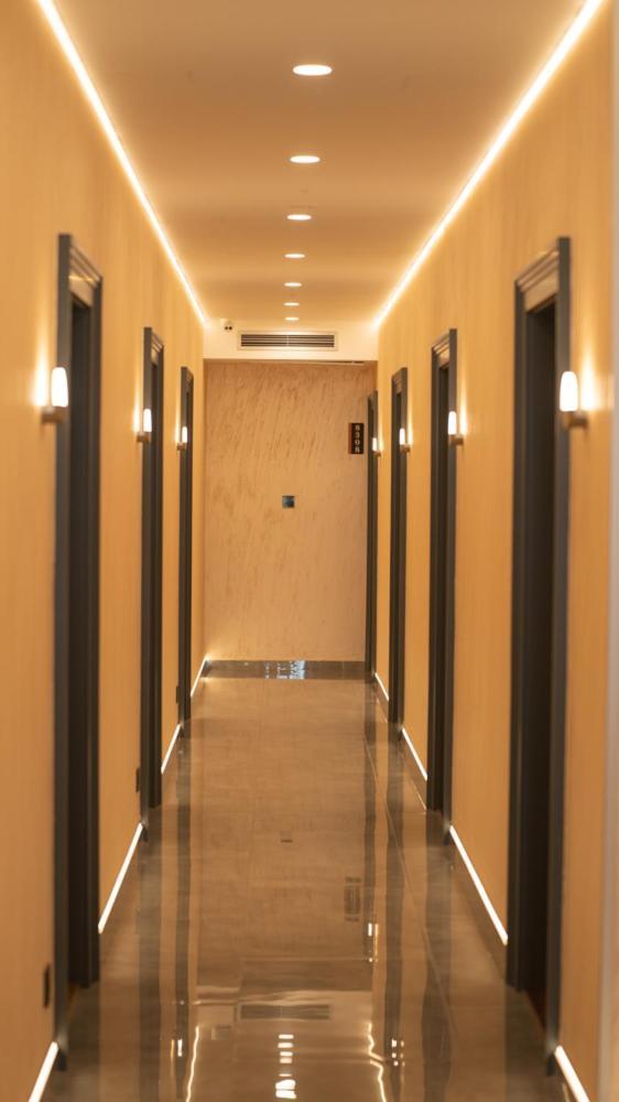 Kame Hotel Belgrade,贝尔格莱德凯美酒店 Ledine エクステリア 写真